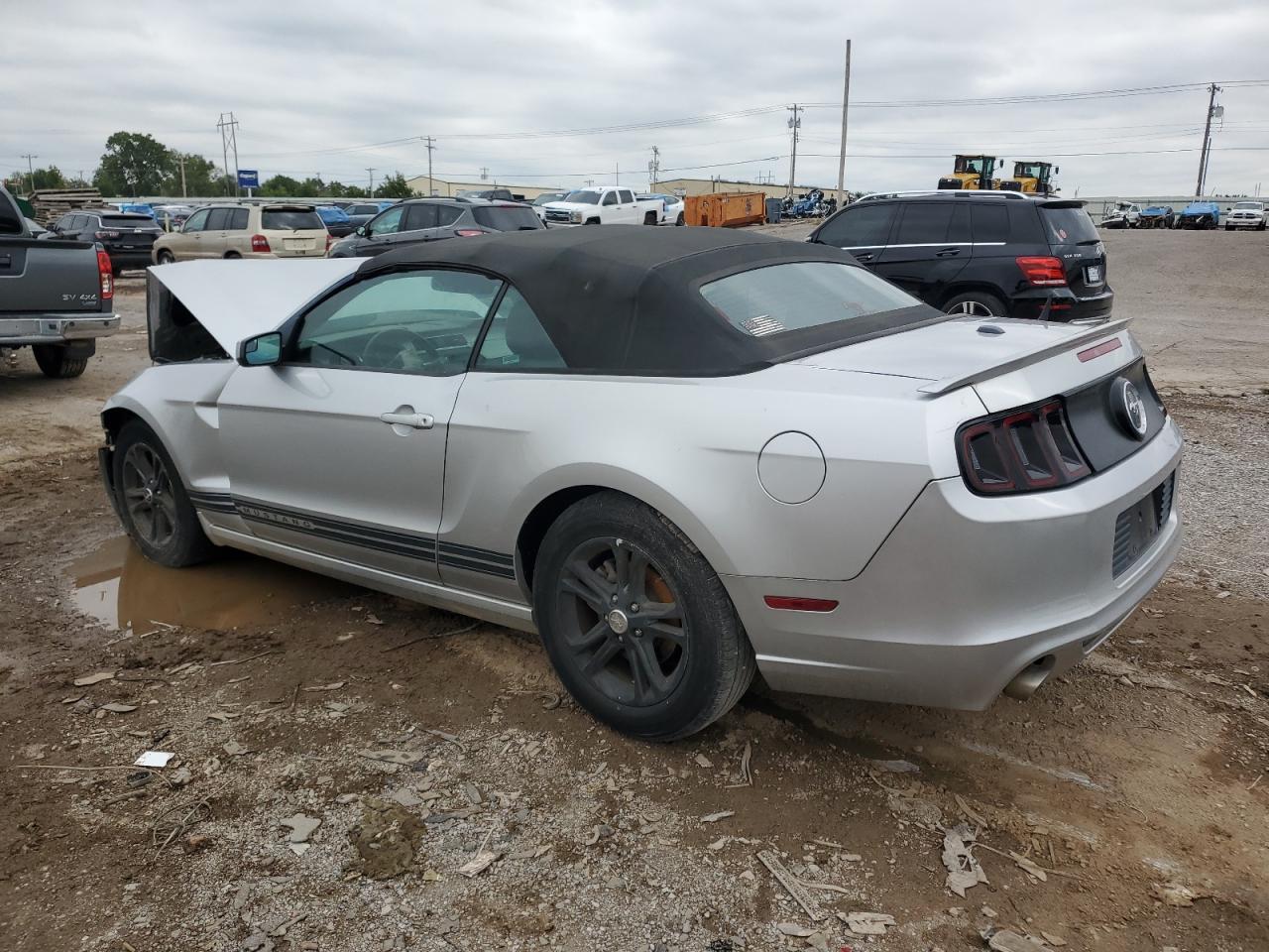 2014 Ford Mustang - Image 2