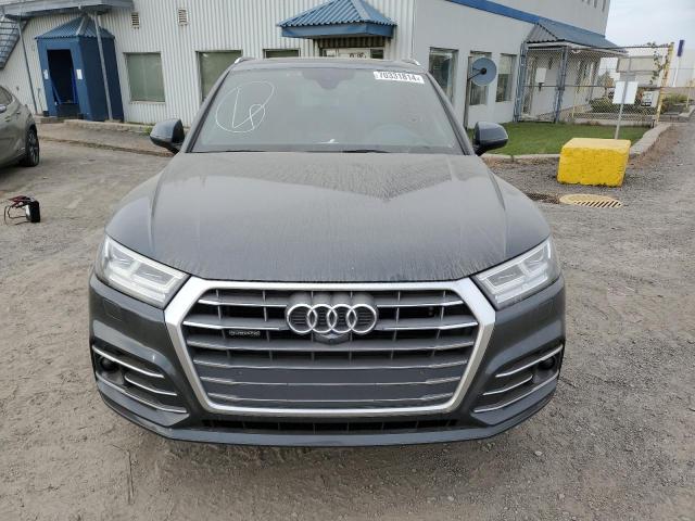  AUDI Q5 2018 Сірий