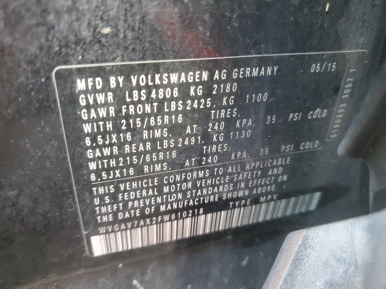 WVGAV7AX2FW610218 2015 Volkswagen Tiguan S