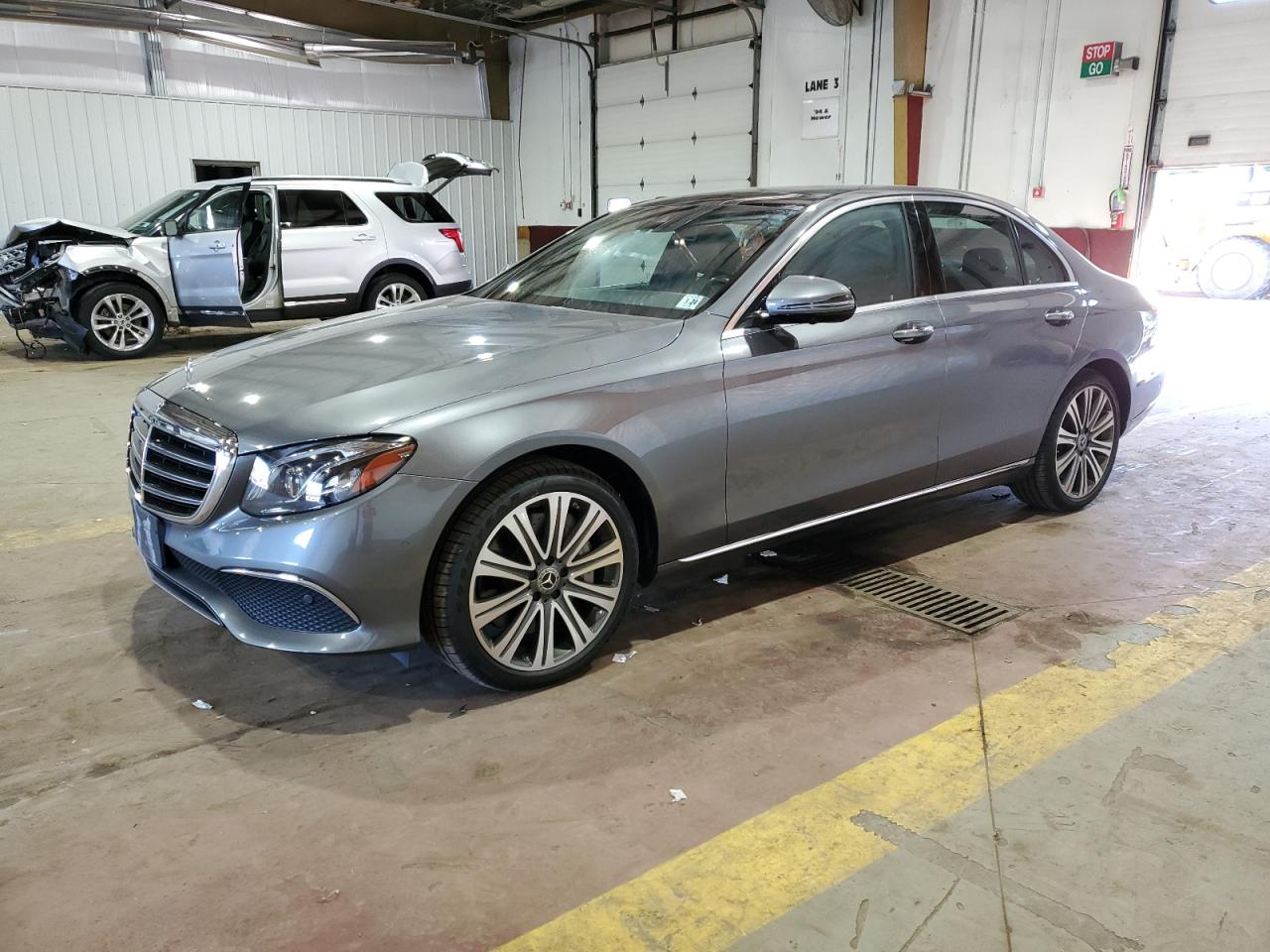 2019 Mercedes-Benz E 450 4Matic VIN: WDDZF6JB0KA490693 Lot: 69710274