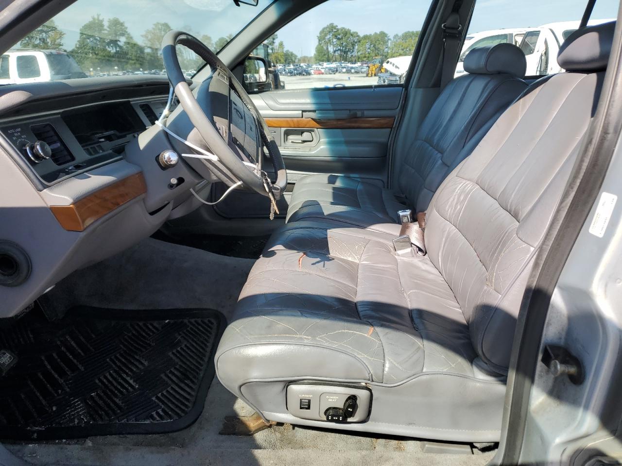 1994 Mercury Grand Marquis Ls VIN: 2MELM75W1RX692239 Lot: 70397624