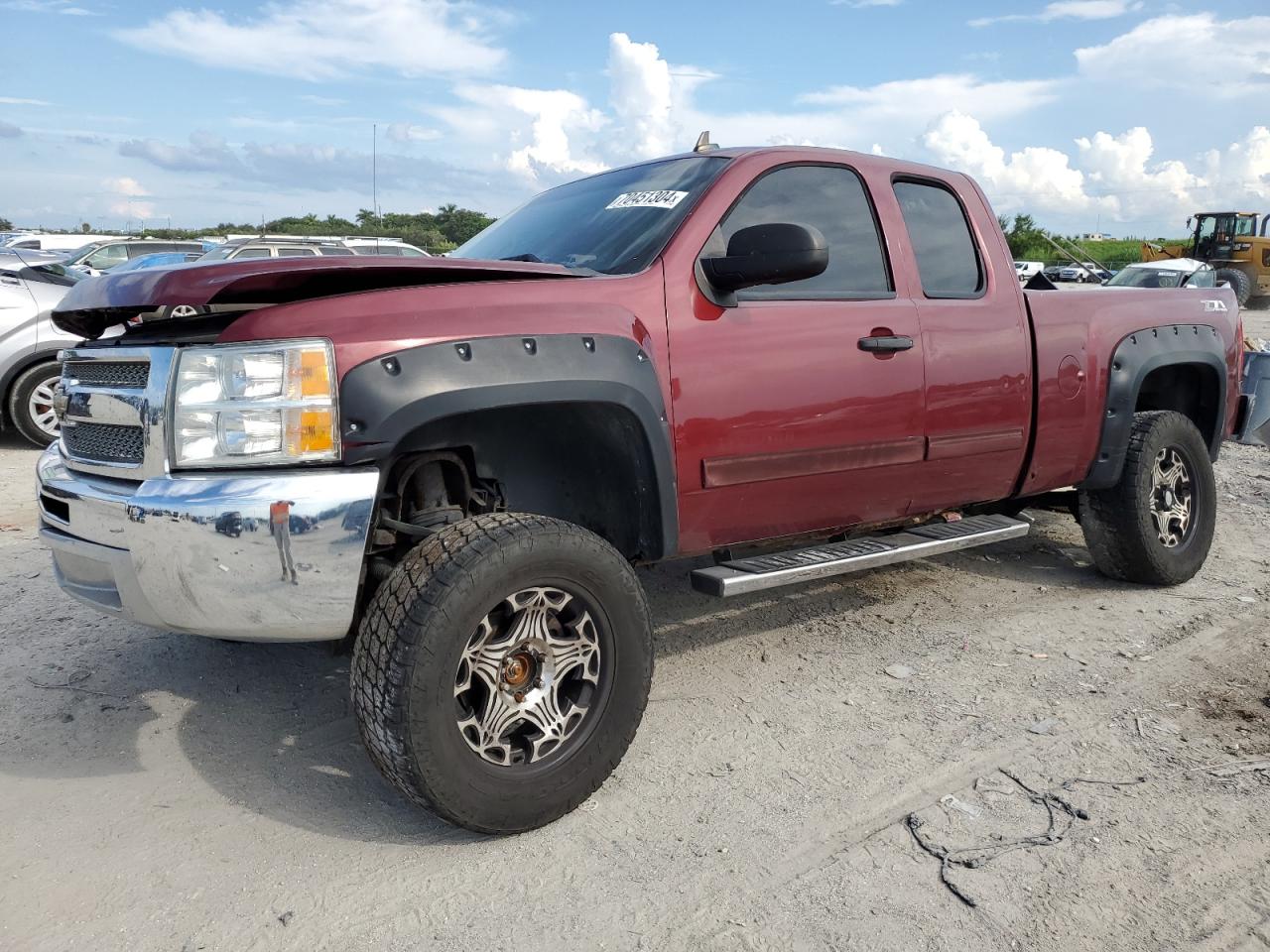 VIN 1GCRKSE70DZ162439 2013 CHEVROLET ALL Models no.1