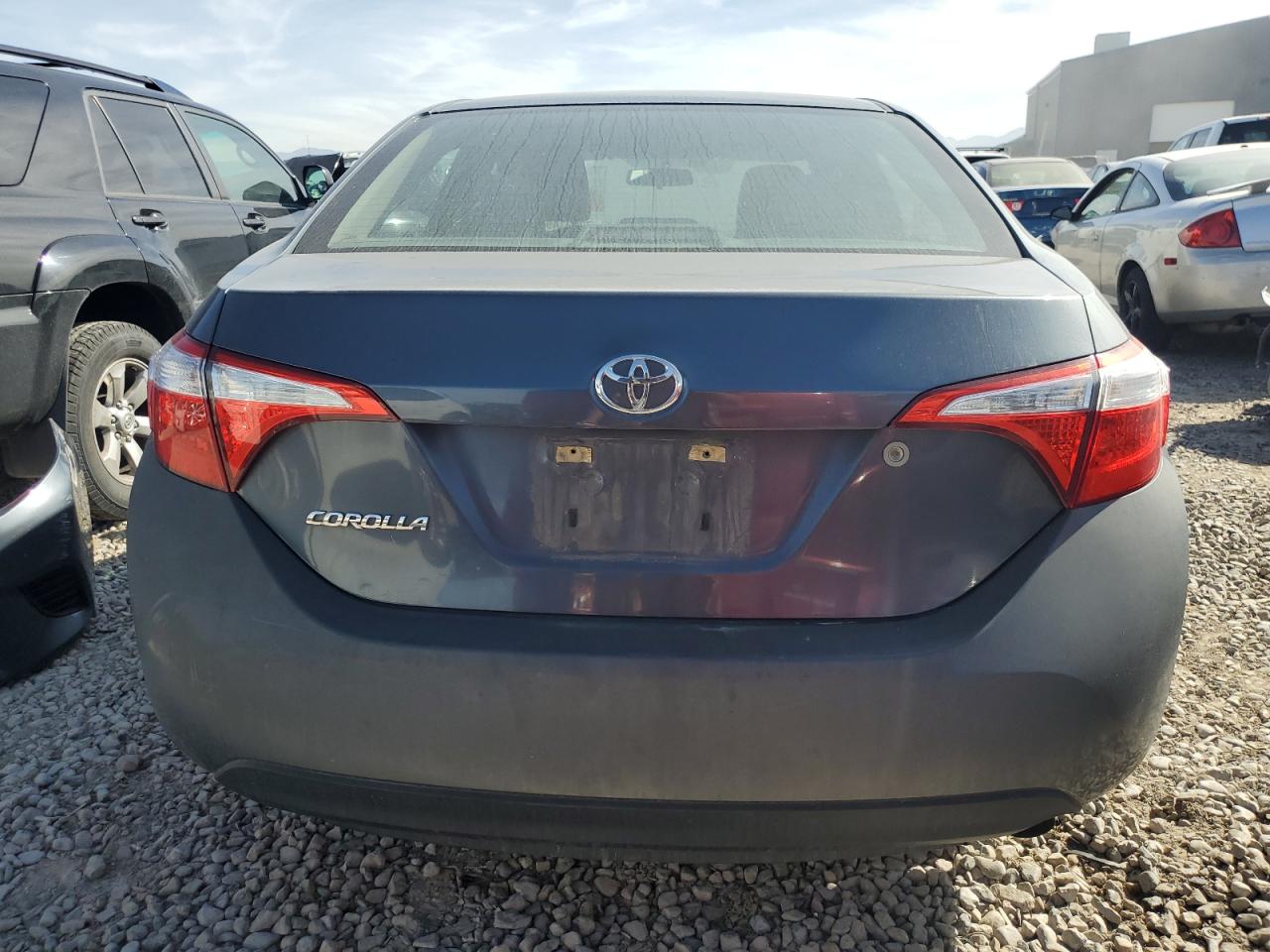 2015 Toyota Corolla L VIN: 5YFBURHE2FP255958 Lot: 72631494