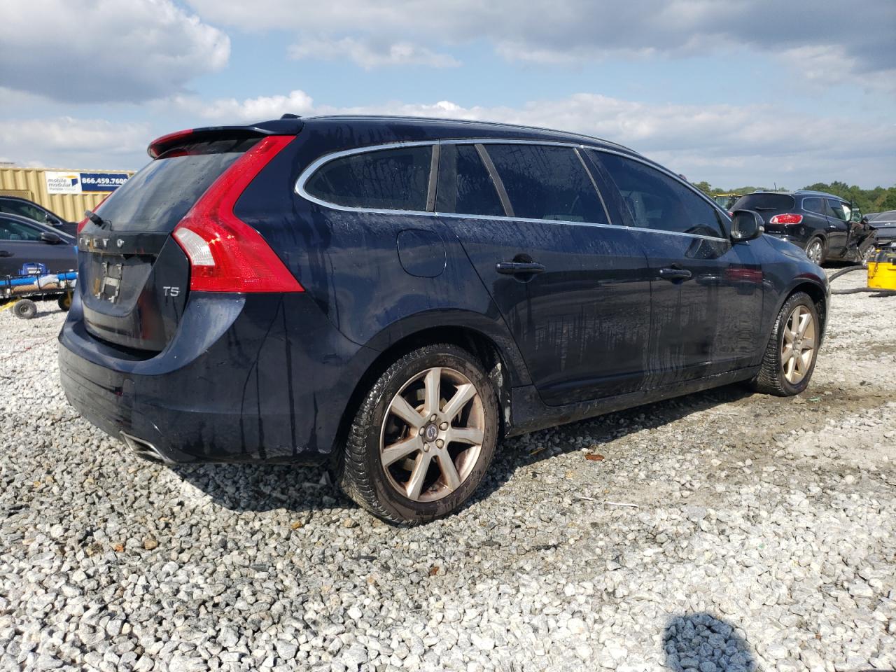 VIN YV140MEK0G1310506 2016 VOLVO V60 no.3