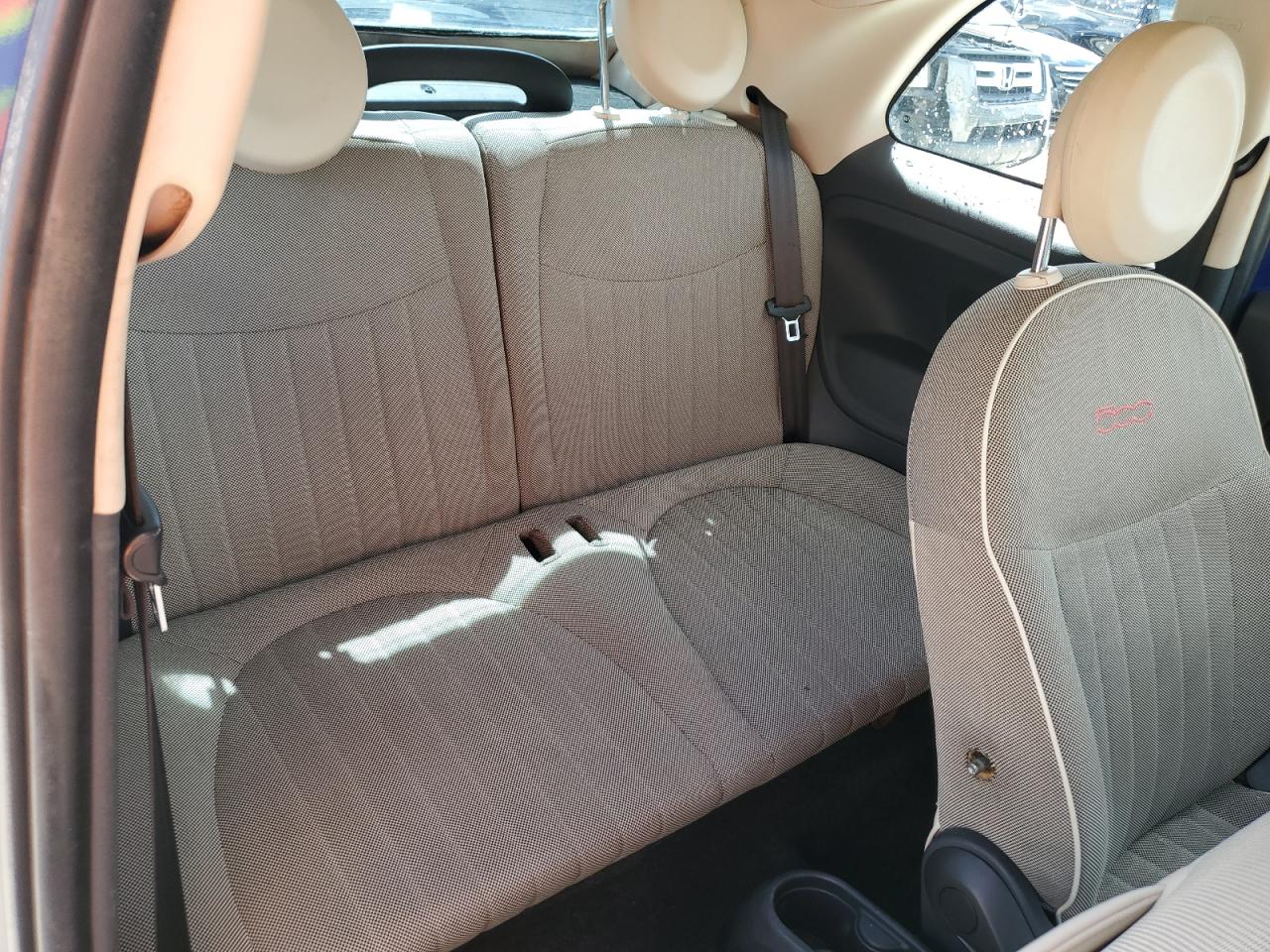 2012 Fiat 500 - Image 10