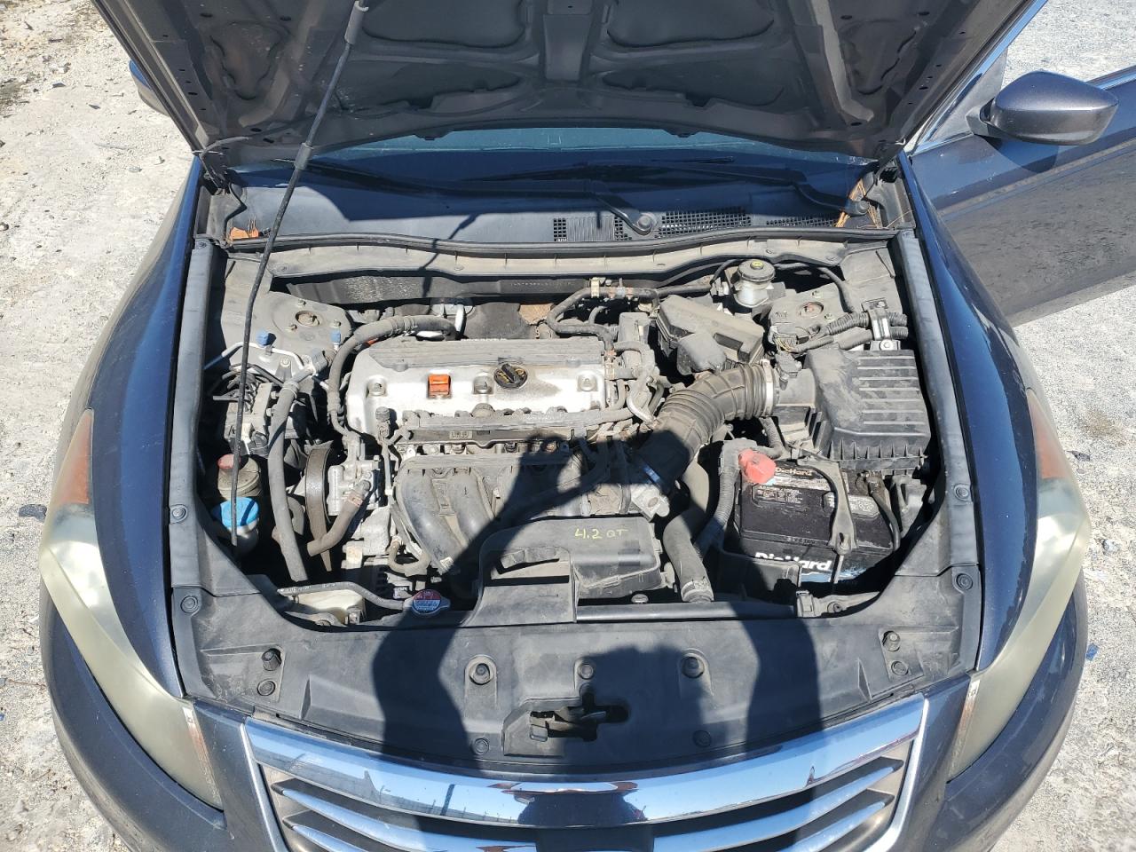 1HGCP2F64BA060250 2011 Honda Accord Se