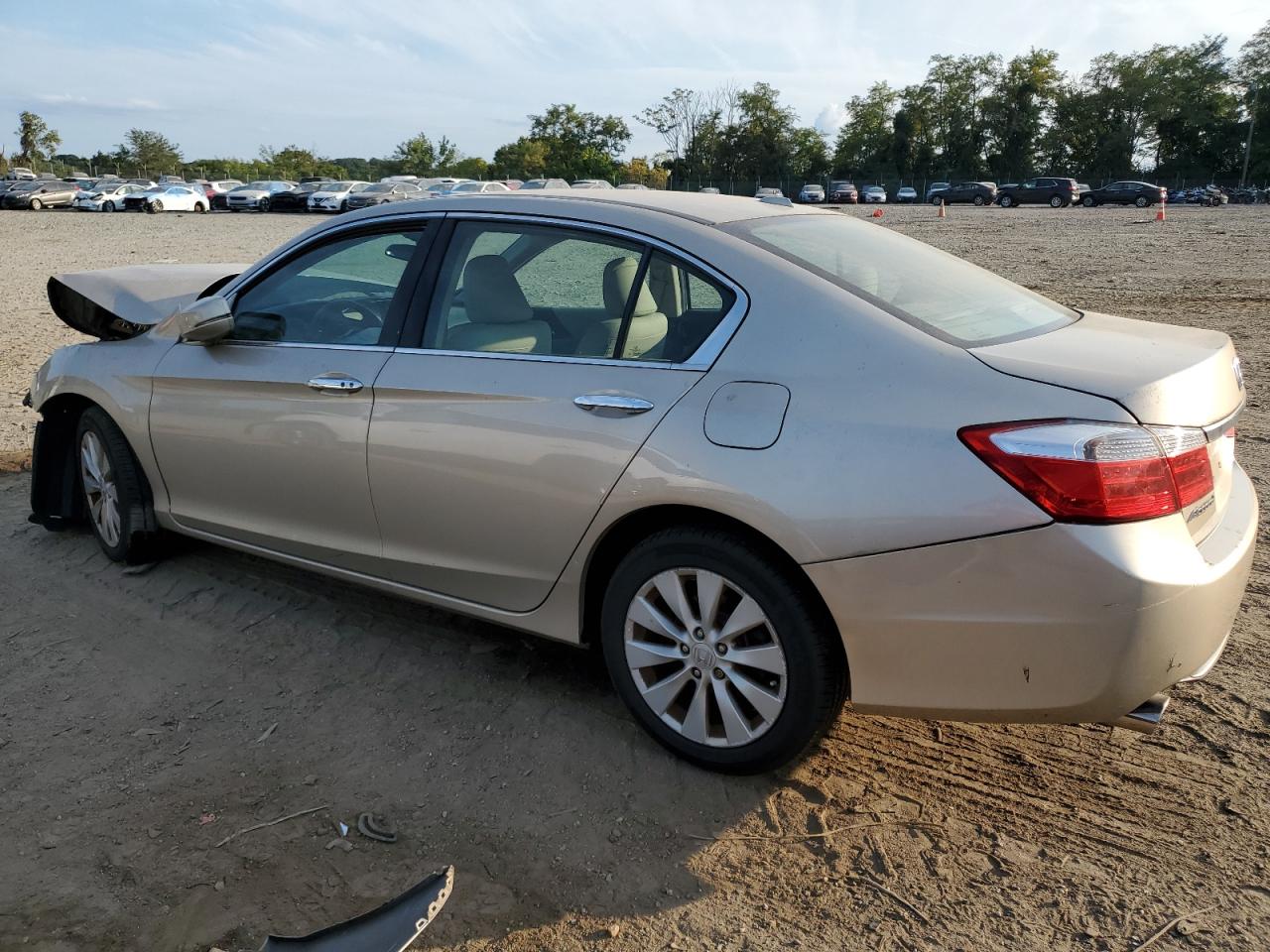 VIN 1HGCR3F84FA009127 2015 HONDA ACCORD no.2