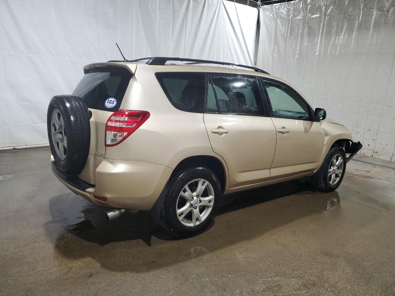 2011 Toyota RAV 4 - Image 3