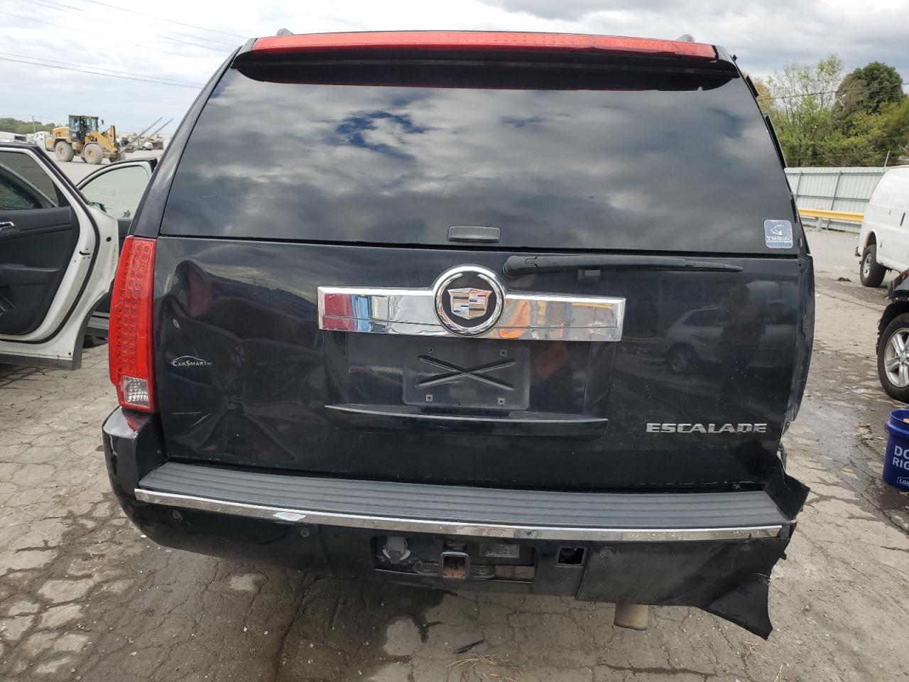 1GYEC63898R117112 2008 Cadillac Escalade Luxury