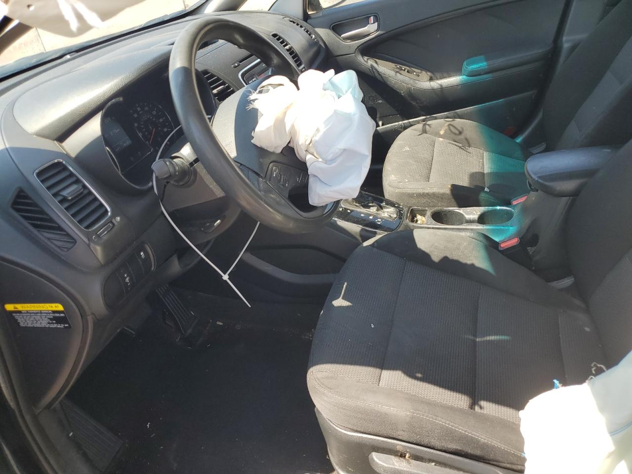 2018 Kia Forte - Image 7