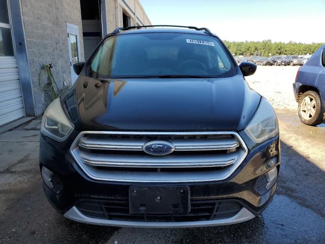  FORD ESCAPE 2017 Czarny