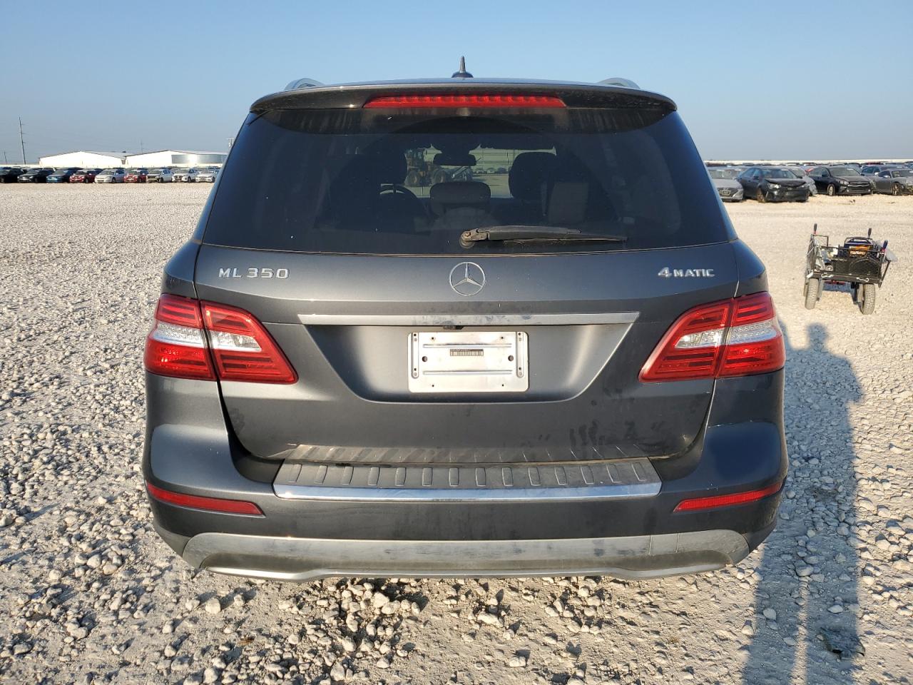 4JGDA5HB8CA027071 2012 Mercedes-Benz Ml 350 4Matic