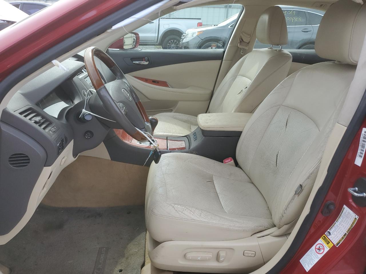 2010 Lexus ES - Image 7