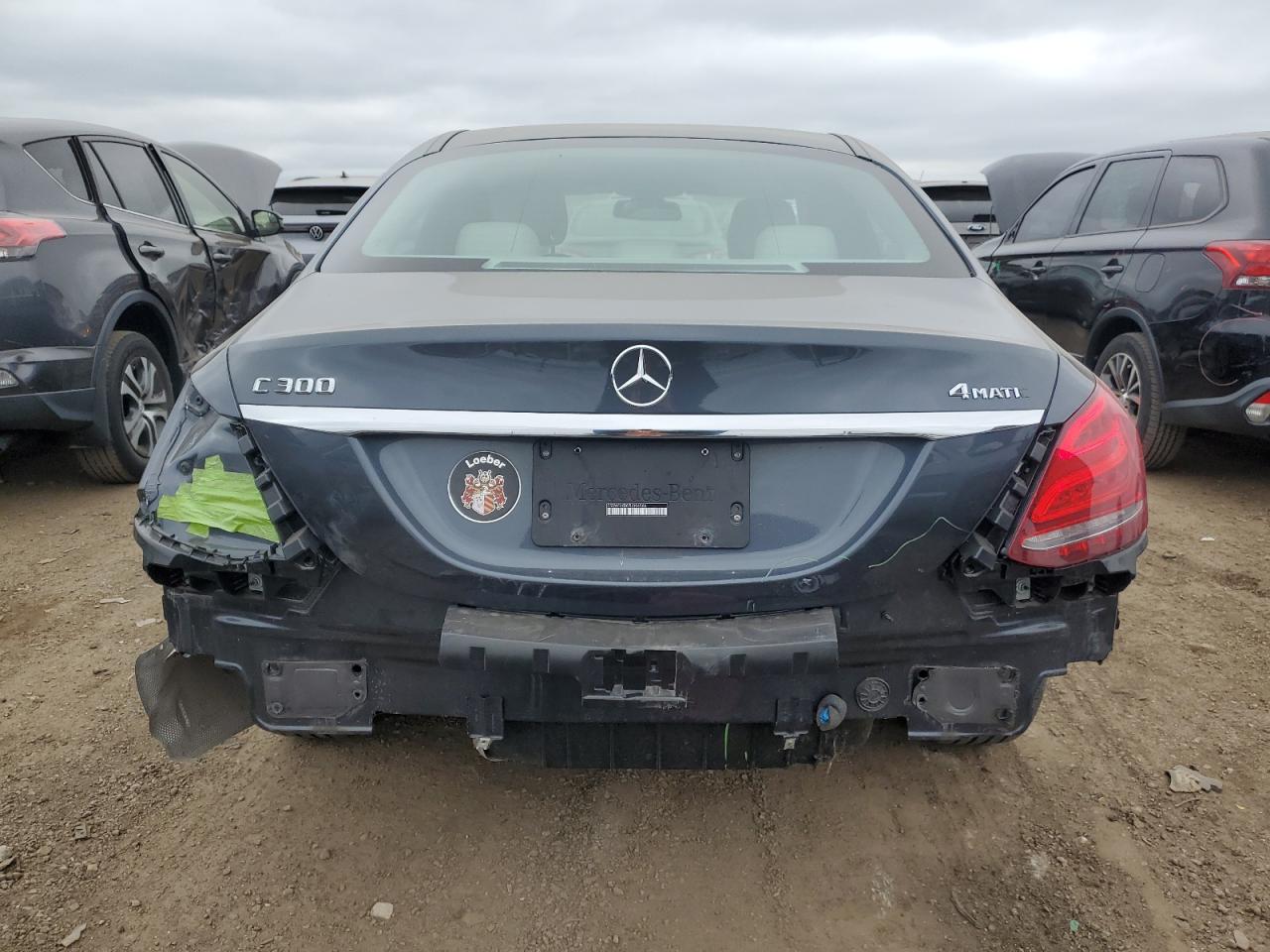 2015 Mercedes-Benz C 300 4Matic VIN: 55SWF4KB8FU094586 Lot: 72817644