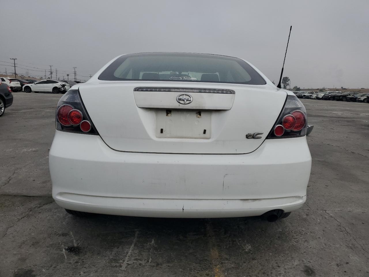 JTKDE167680270612 2008 Toyota Scion Tc