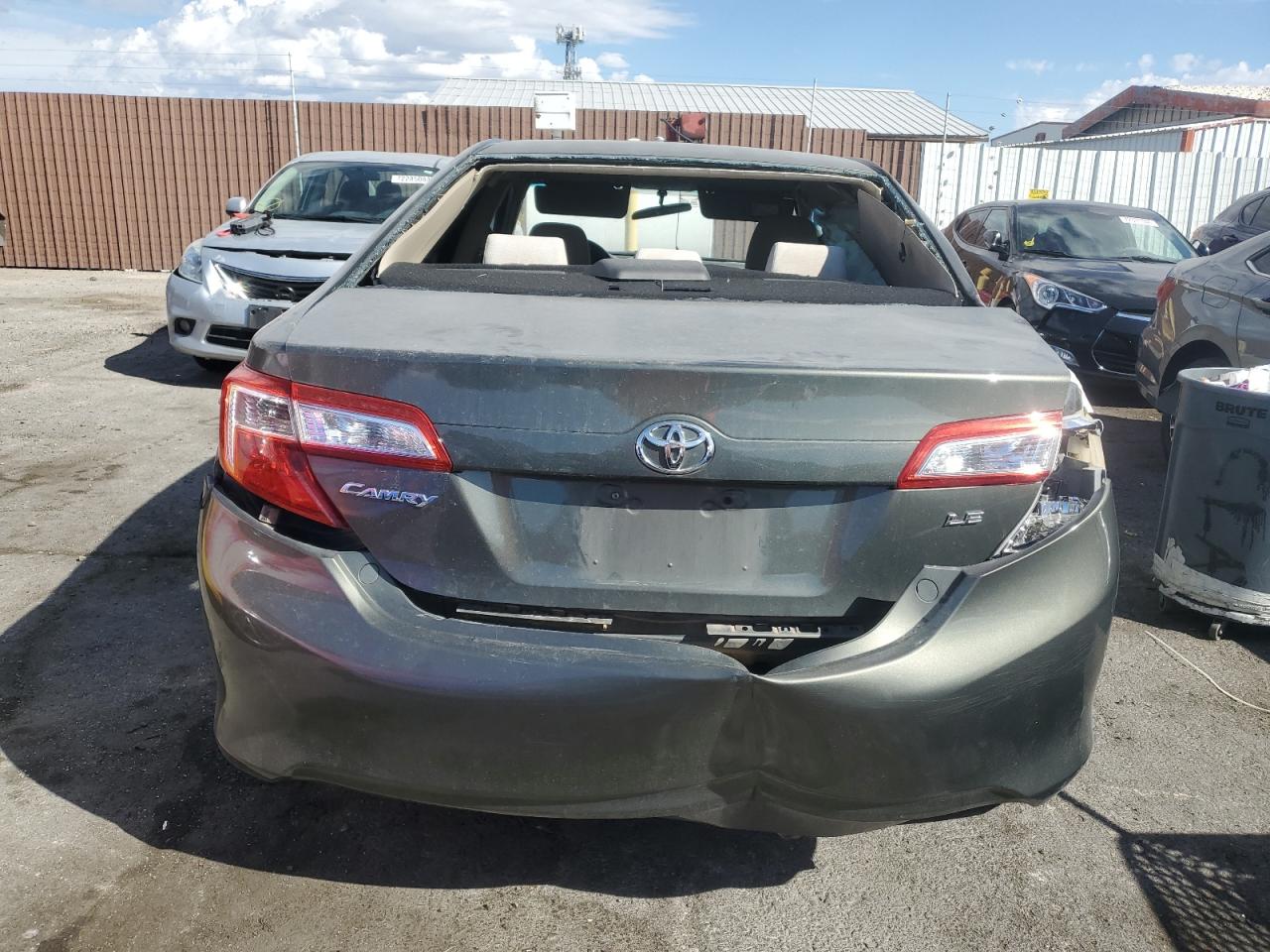 4T4BF1FK0ER352003 2014 Toyota Camry L