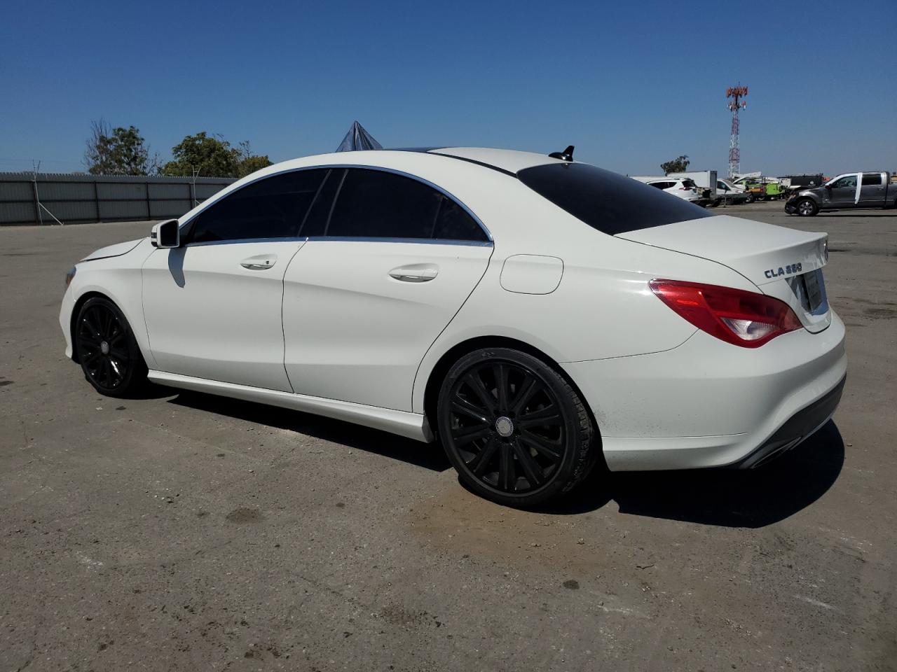 WDDSJ4EB6HN457889 2017 MERCEDES-BENZ CLA CLASS - Image 2