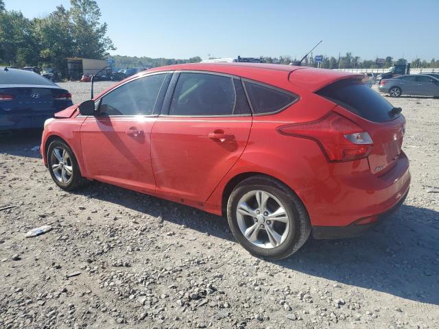 Хетчбеки FORD FOCUS 2013 Червоний