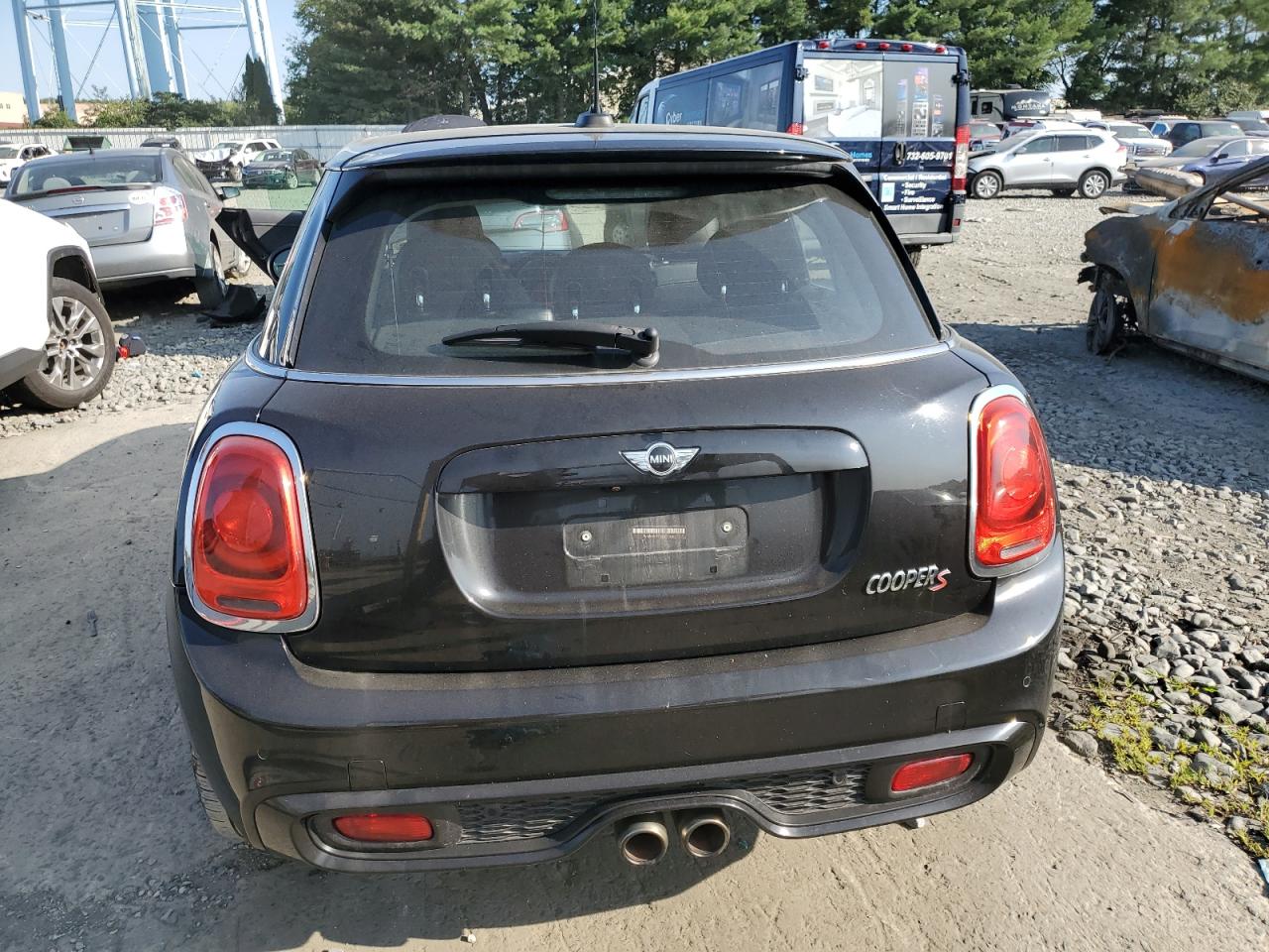 2018 Mini Cooper S VIN: WMWXU3C58J2F51214 Lot: 70021324