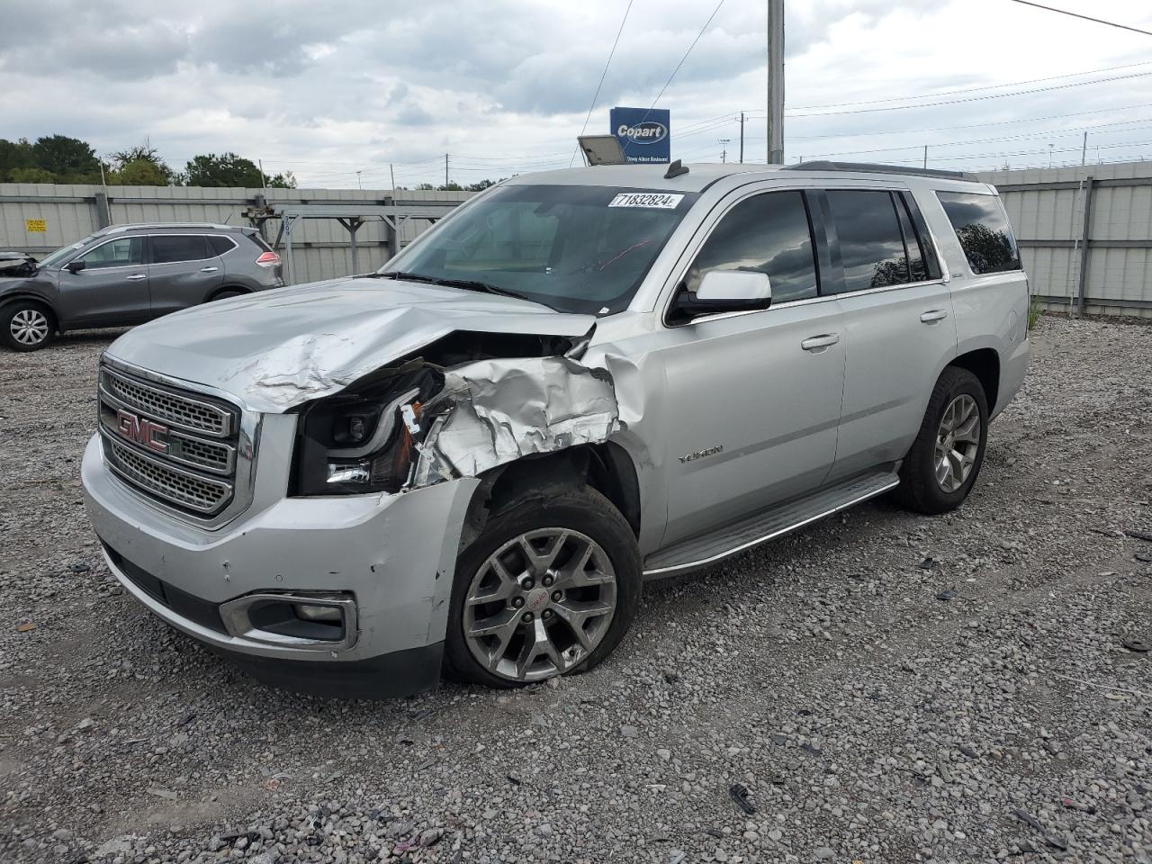 VIN 1GKS1AKC3FR171336 2015 GMC YUKON no.1