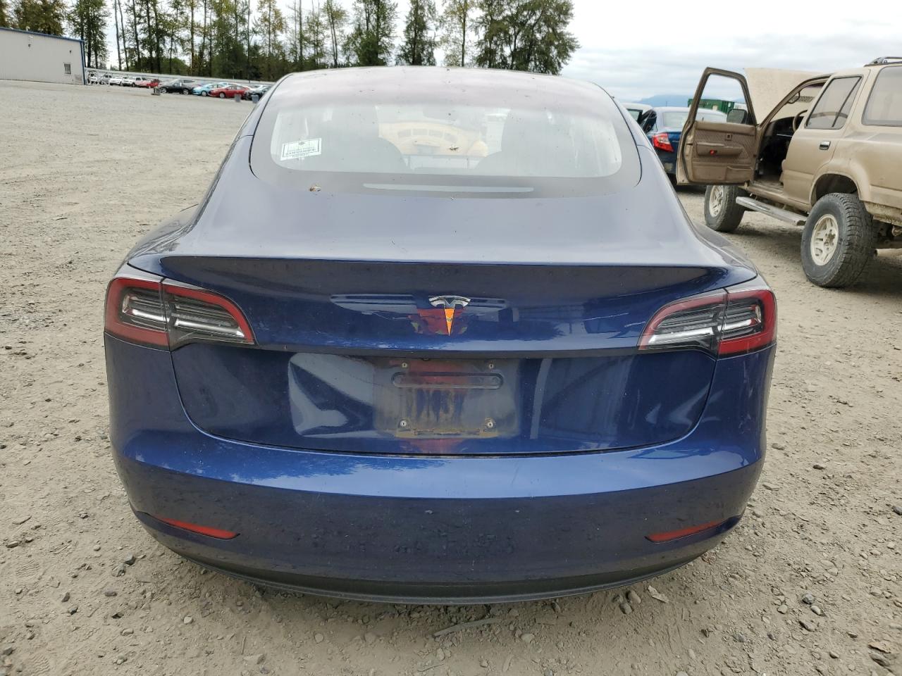 2018 Tesla Model 3 VIN: 5YJ3E1EA1JF102576 Lot: 66401174