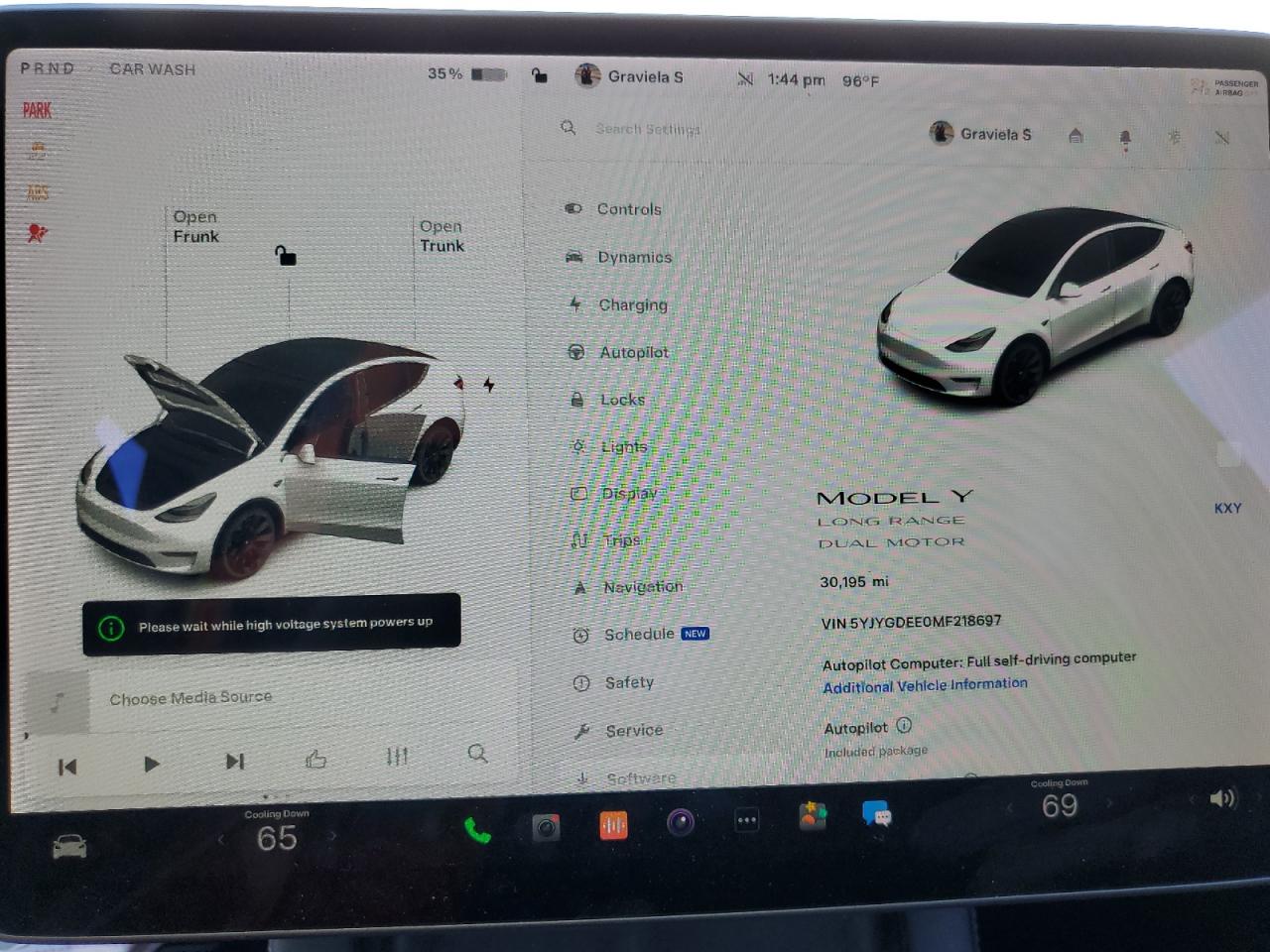 5YJYGDEE0MF218697 2021 Tesla Model Y