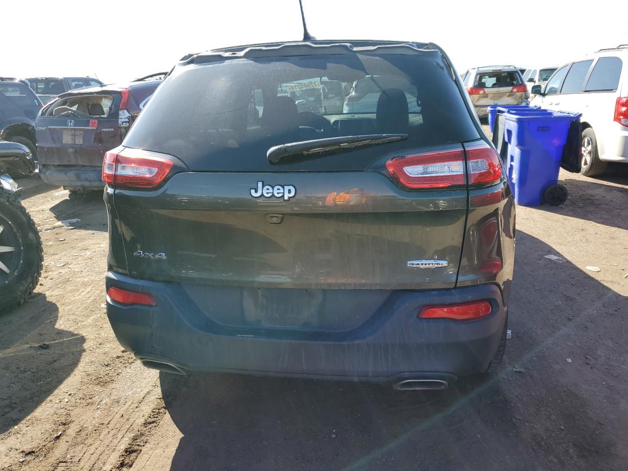 1C4PJMCS3FW640578 2015 Jeep Cherokee Latitude