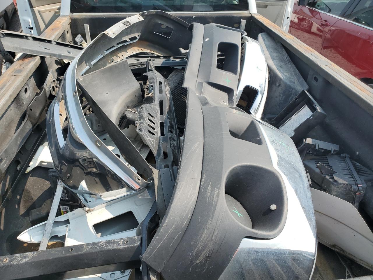 2011 GMC Sierra K2500 Heavy Duty VIN: 1GT22ZCGXBZ427233 Lot: 83663474