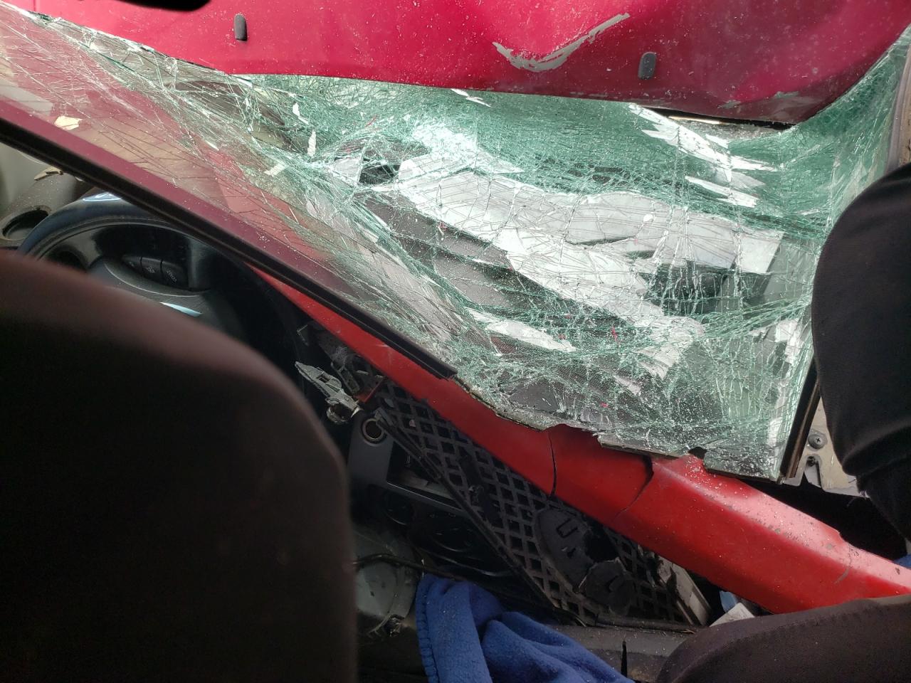 3FAFP37N15R125465 2005 Ford Focus Zx5
