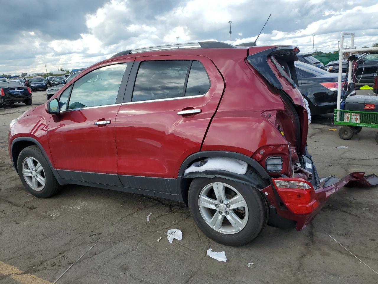 VIN 3GNCJPSB8LL201838 2020 CHEVROLET TRAX no.2