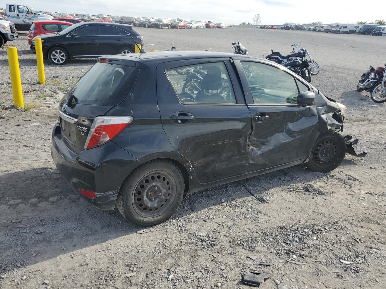 VIN JTDKTUD35DD549218 2013 TOYOTA YARIS no.3