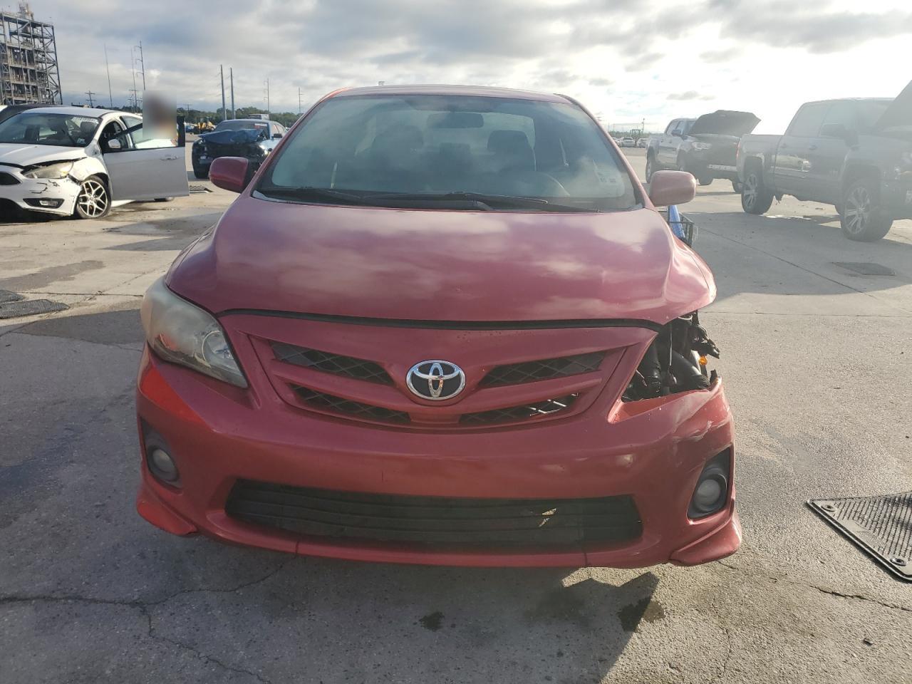 2011 Toyota Corolla - Image 5