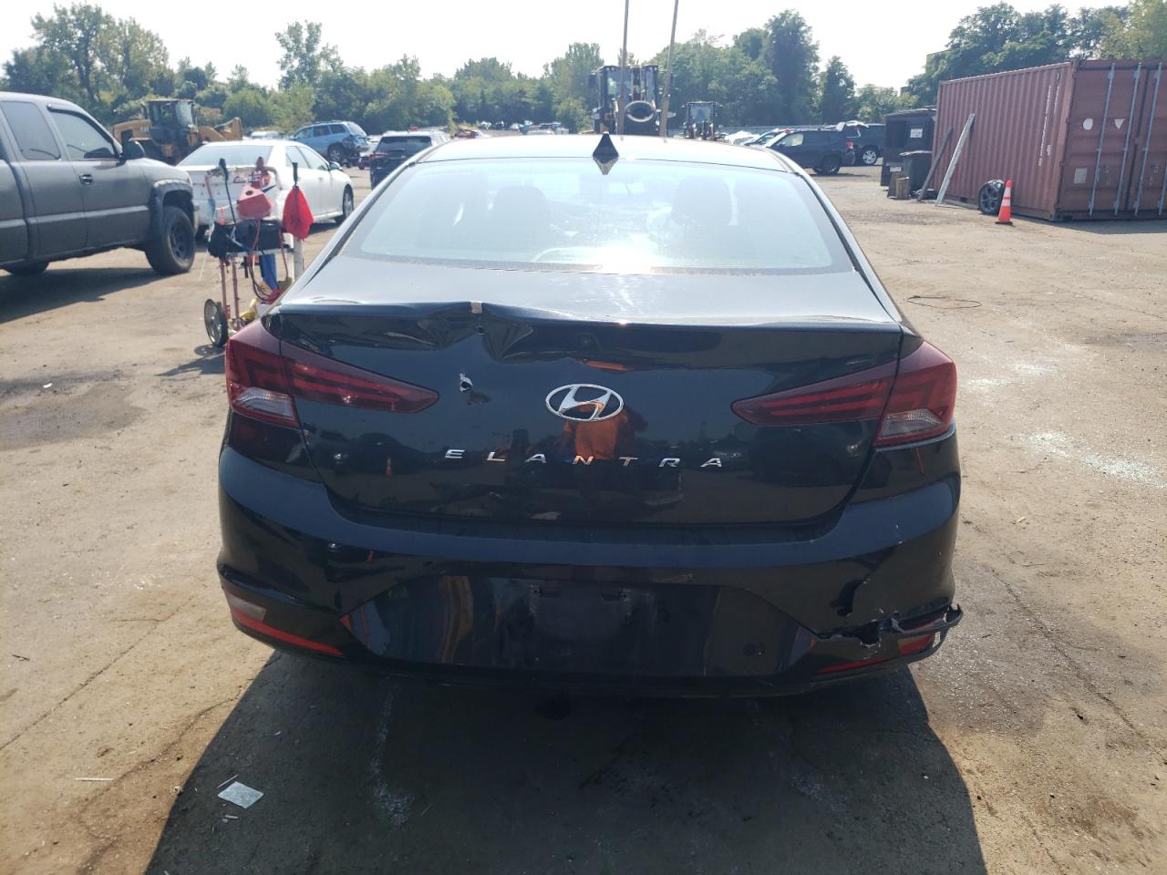 5NPD84LF5KH461198 2019 Hyundai Elantra Sel