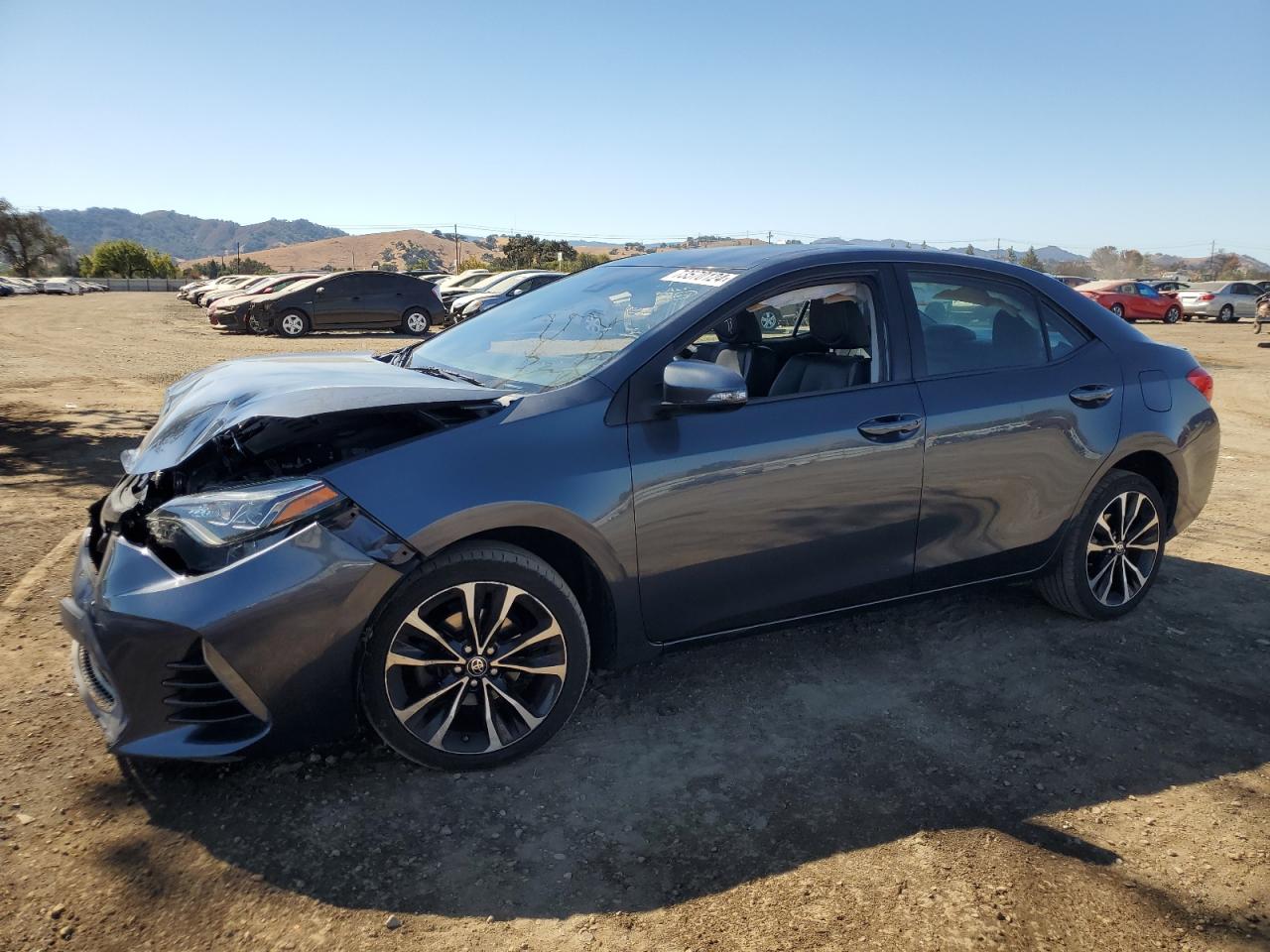 5YFBURHE7HP574002 2017 TOYOTA COROLLA - Image 1