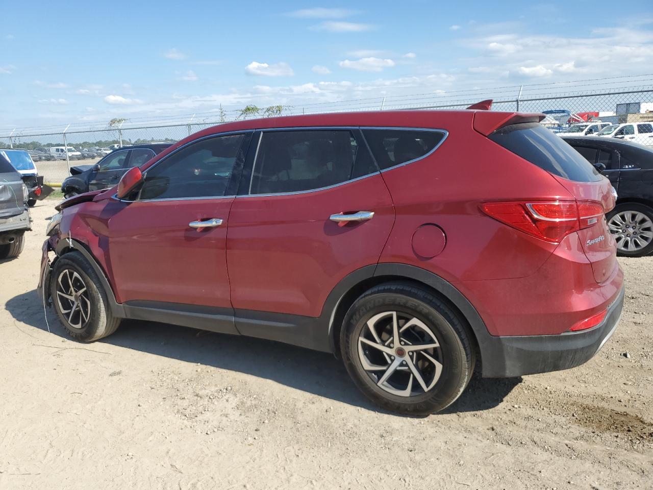 2013 Hyundai Santa Fe - Image 2