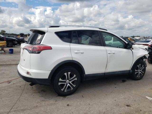 Parquets TOYOTA RAV4 2016 White