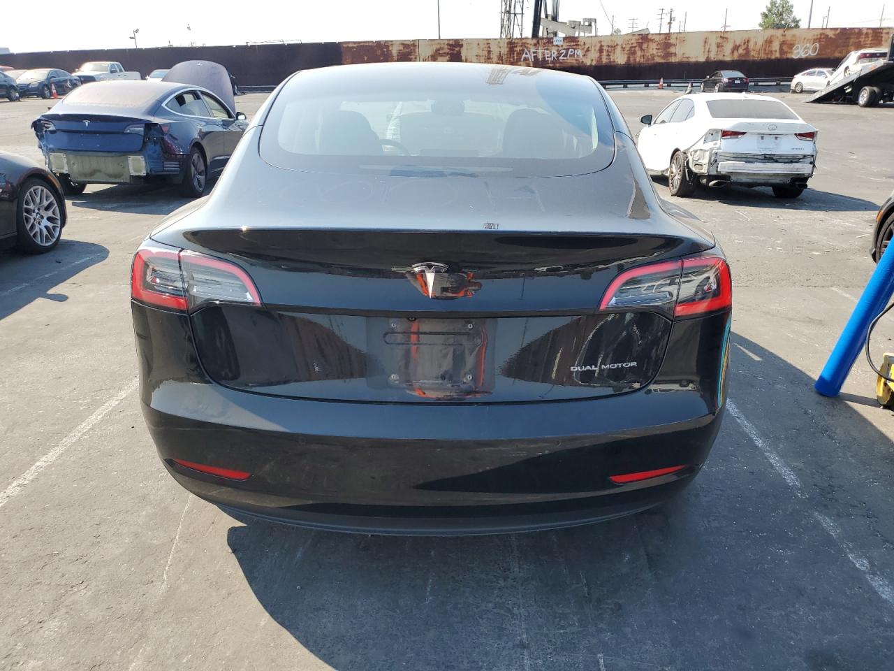 2018 Tesla Model 3 VIN: 5YJ3E1EB8JF178532 Lot: 70632284