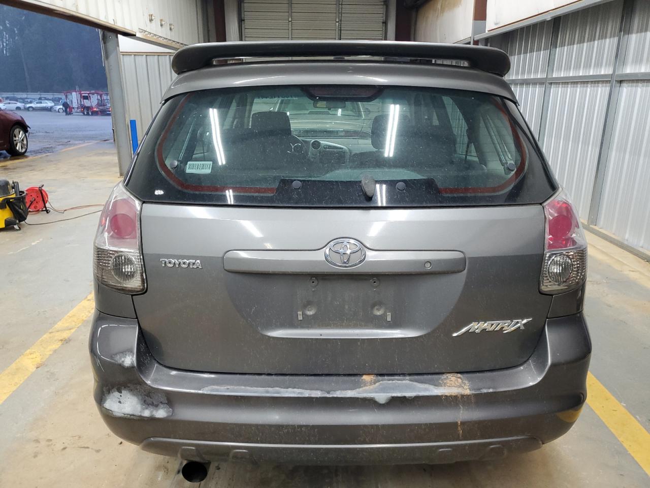 2T1KR32EX6C568070 2006 Toyota Corolla Matrix Xr