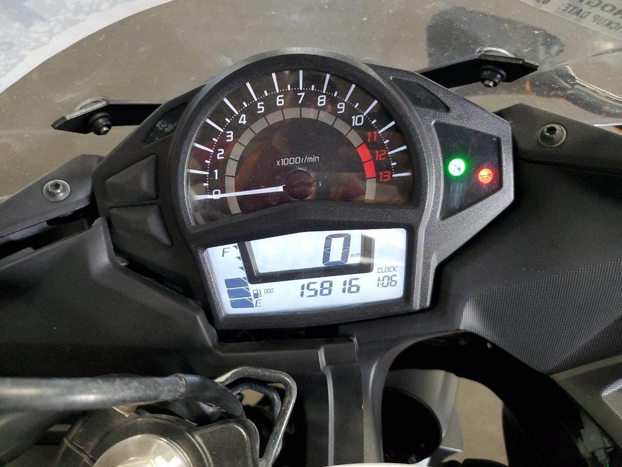 JKAEXEE16EDA16412 2014 Kawasaki Ex650 E