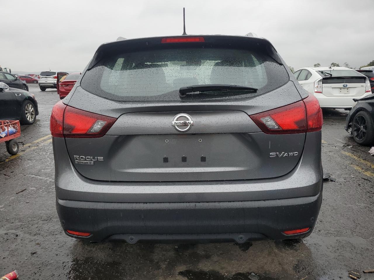 JN1BJ1CR4KW343550 2019 Nissan Rogue Sport S