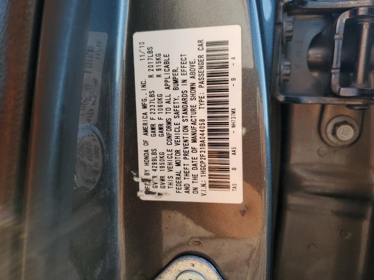 1HGCP2F31BA044058 2011 Honda Accord Lx