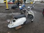 2010 Scoo Scooter for Sale in Montreal-est, QC - Minor Dent/Scratches