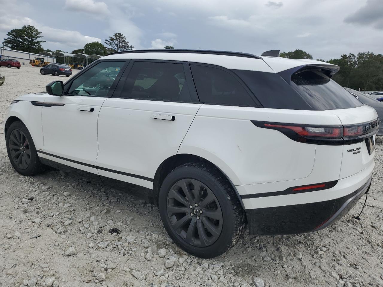 SALYL2EX1KA219762 2019 LAND ROVER RANGE ROVER - Image 2