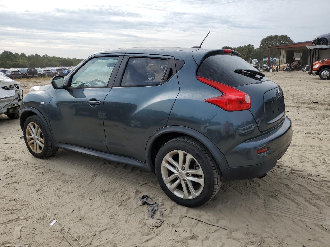 2014 Nissan Juke S VIN: JN8AF5MV7ET359541 Lot: 72916494