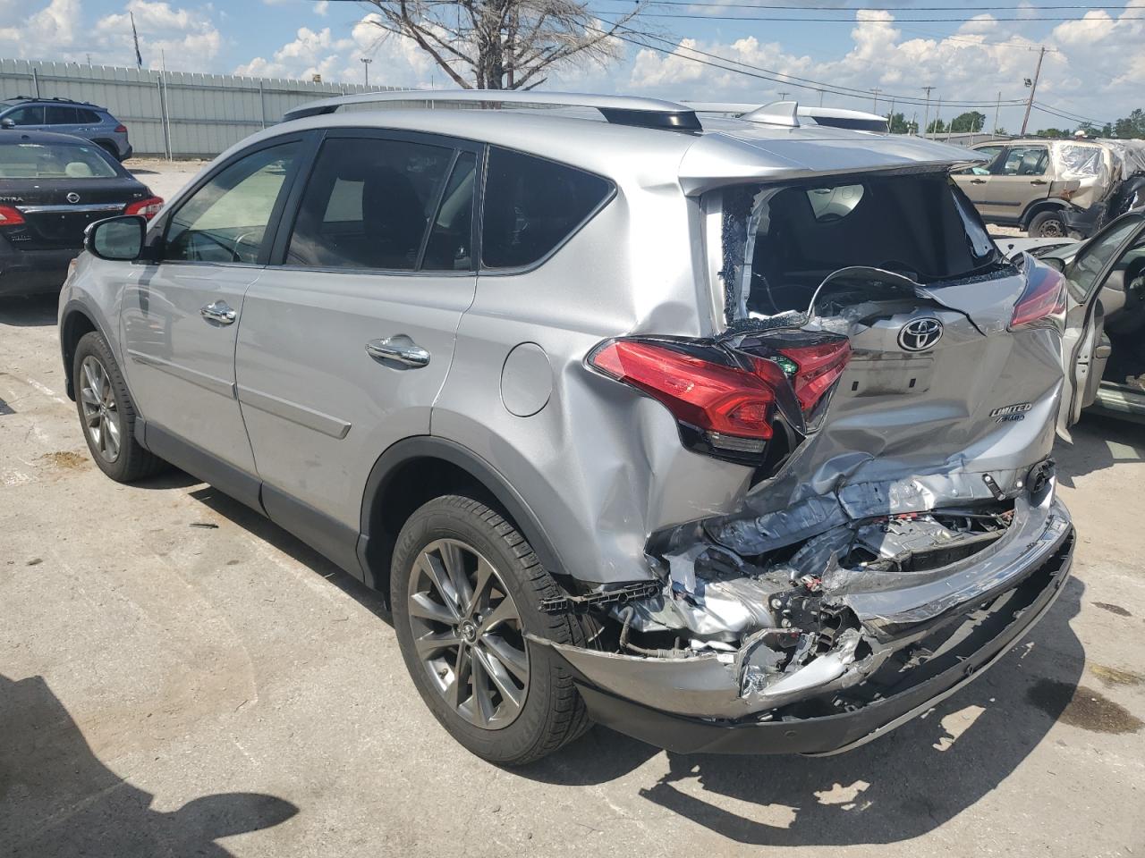 JTMDFREV7JJ235533 2018 TOYOTA RAV 4 - Image 2