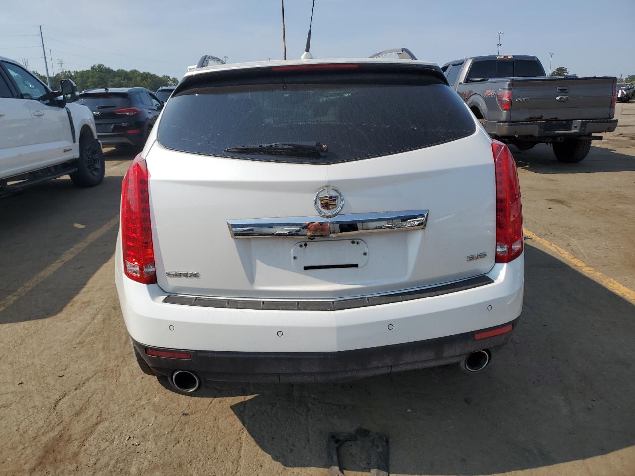 2014 Cadillac Srx Luxury Collection VIN: 3GYFNBE35ES519632 Lot: 71527854