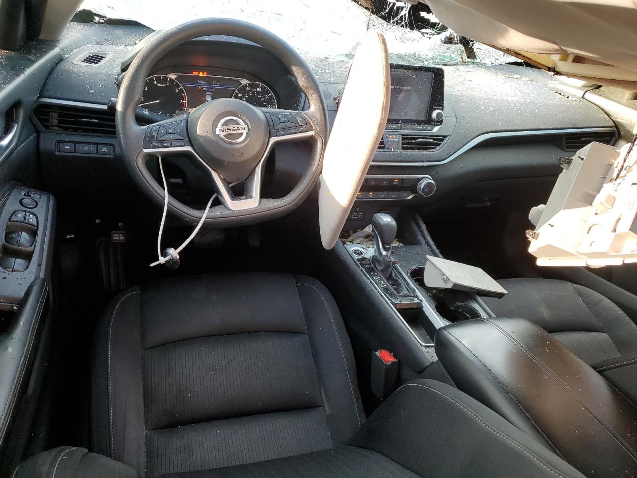 2019 Nissan Altima - Image 8