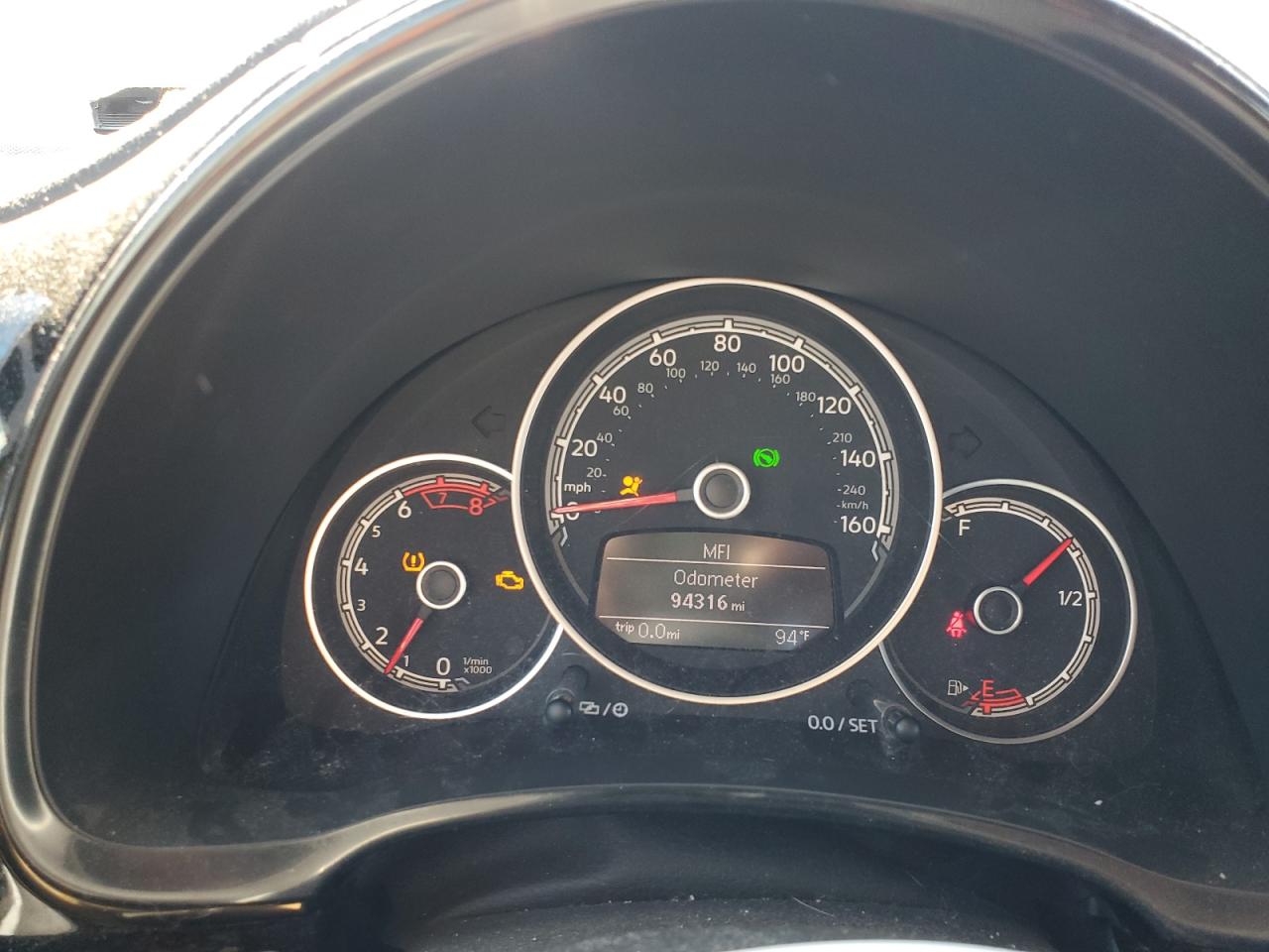 3VWFD7AT6KM710758 2019 Volkswagen Beetle S