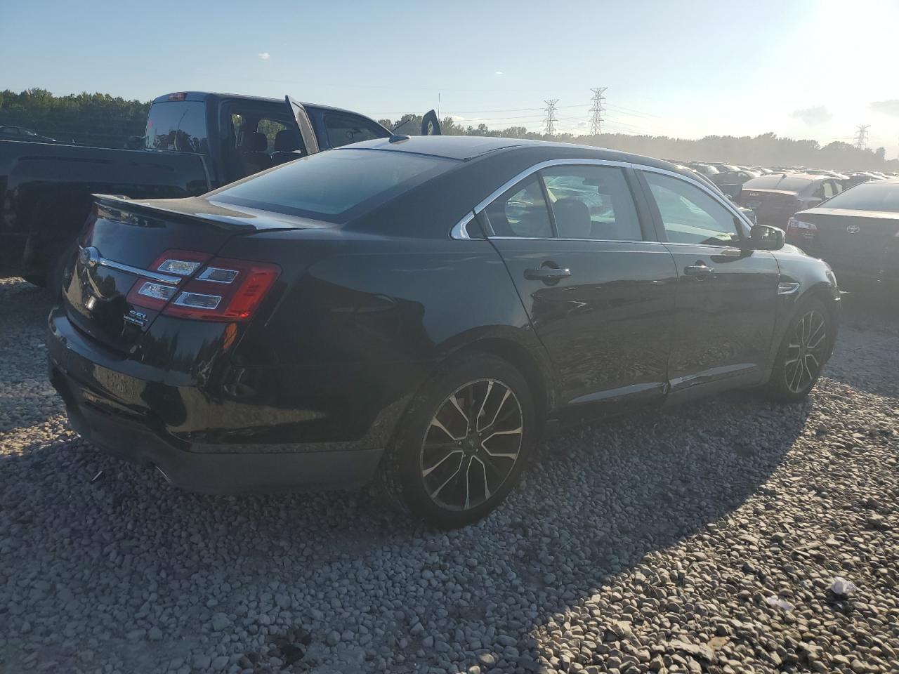 1FAHP2E89HG136936 2017 Ford Taurus Sel