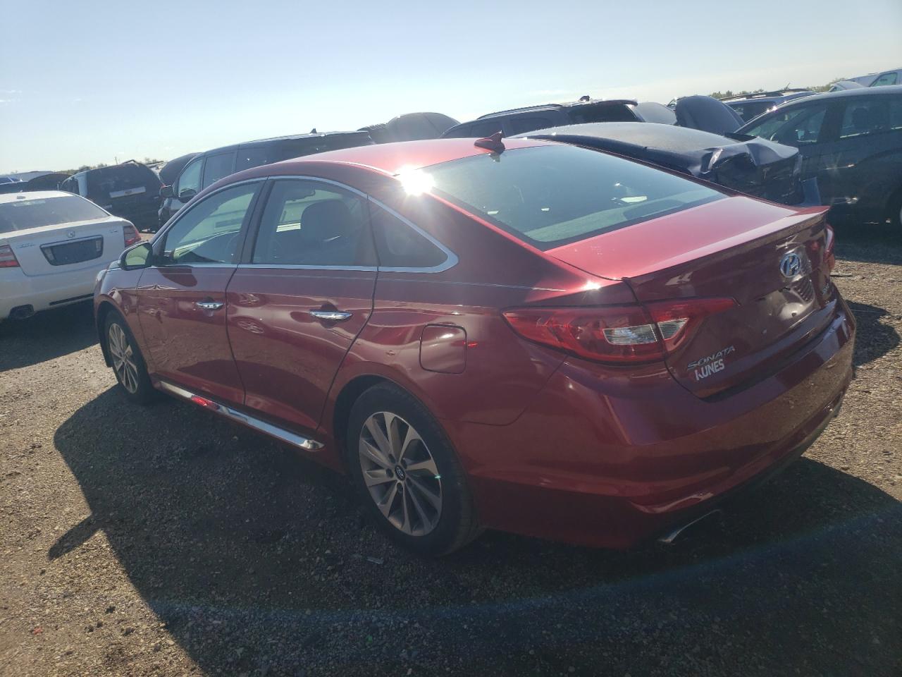 2016 Hyundai Sonata - Image 2